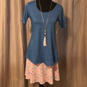 Two for one LLR Perfect t,Azure skirt. Firm price
